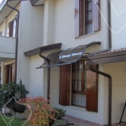 Pensiline in plexiglass