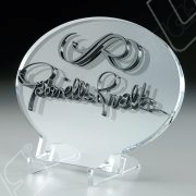 Espositore personalizzato in metacrilato spessore 20 mm