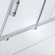 Chiusura a filo tra laterale e botola